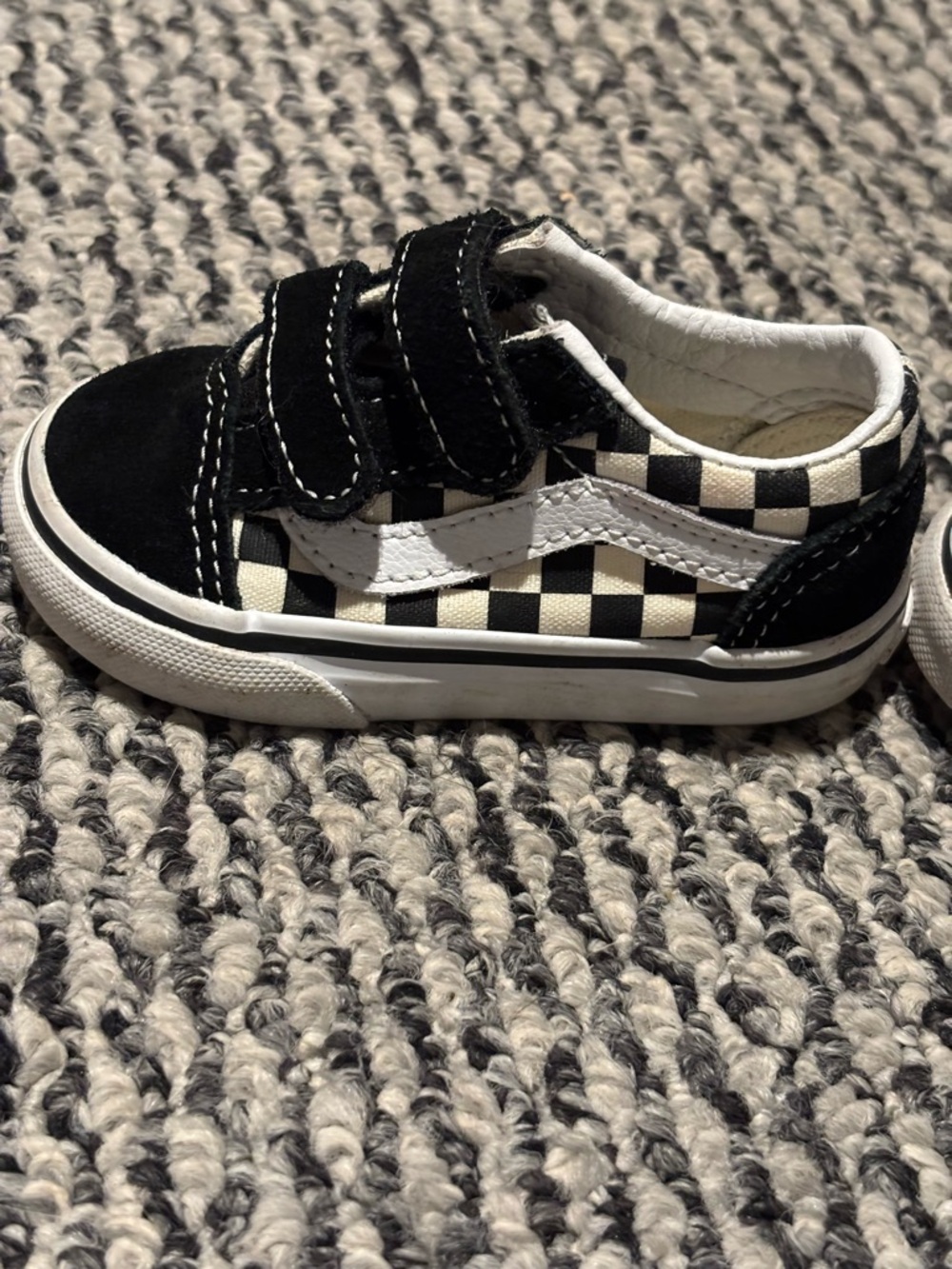 Vans Toddler Size 5 Girl/Boy Black & White Checkerboard Velcro Sneakers - Picture 7 of 10